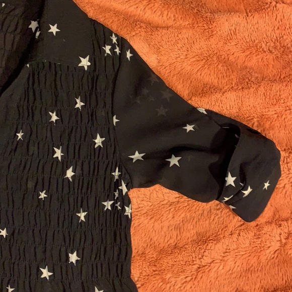 Black Sheer Dressy Top with white stars - fits SZ M - Picture 3 of 6